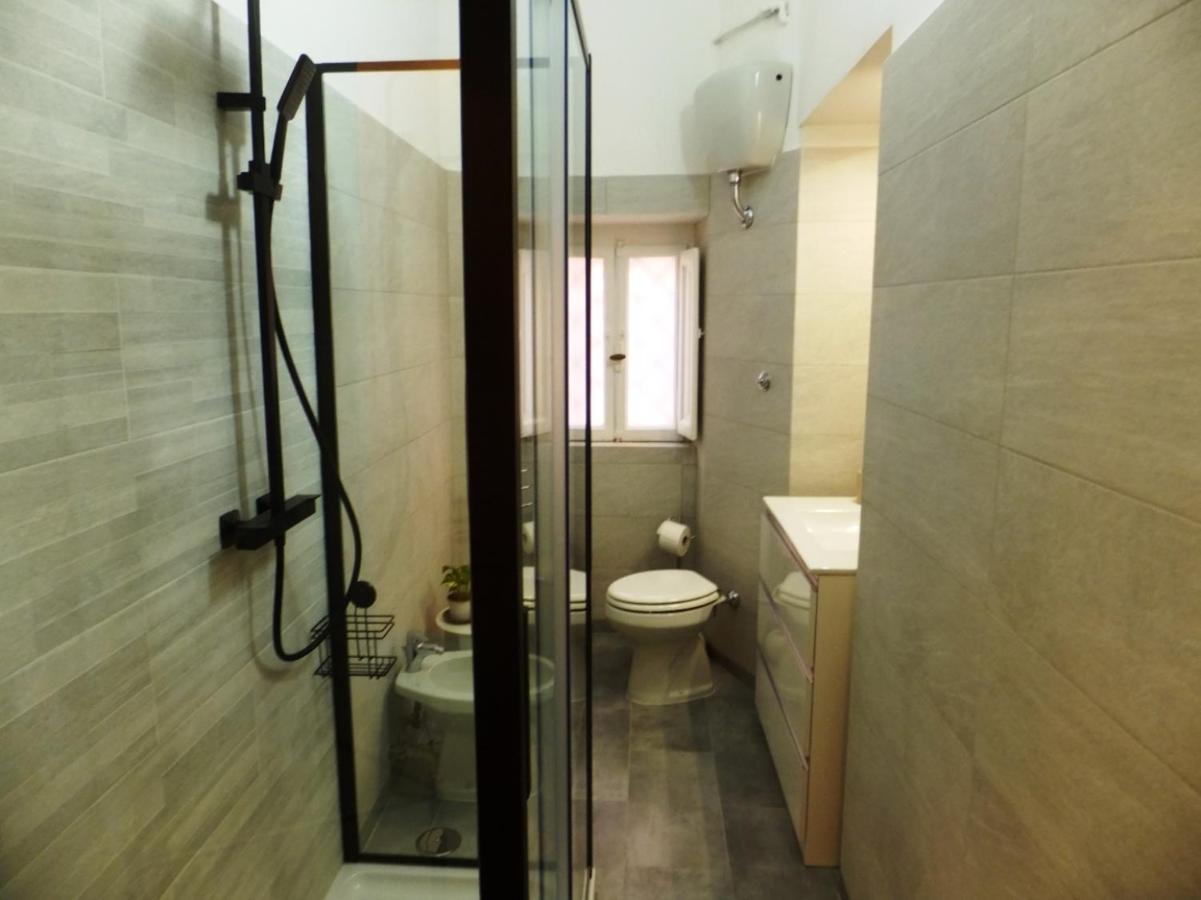Del Leone Apartment *